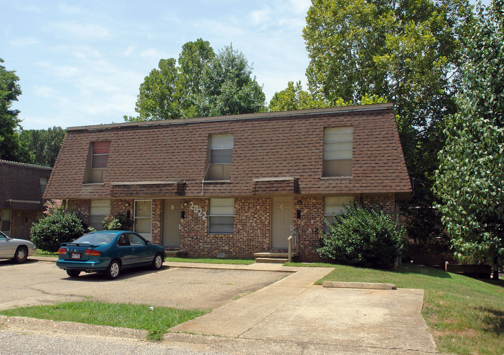 Sagecrest Apartments in Benton, AR - Foto de edificio