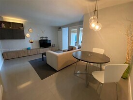 921 Jefferson Ave, Unit 3B in Miami Beach, FL - Building Photo