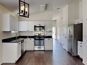 10125 E Paseo San Rosendo in Tucson, AZ - Building Photo - Building Photo