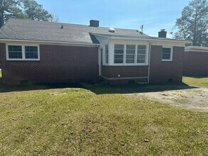 1203 Ruffin Terrace in Kinston, NC - Building Photo - Building Photo