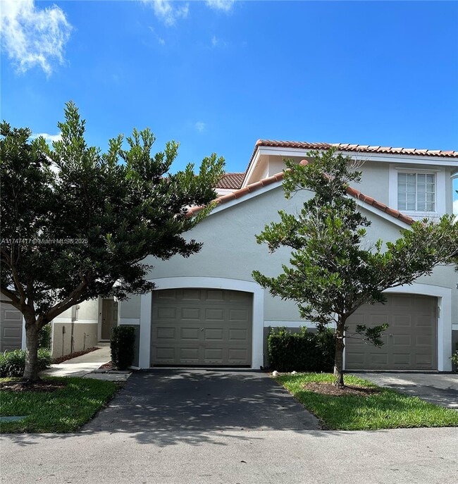 property at 3701 San Simeon Cir