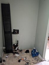 16 E Manor St in Oxford, MI - Building Photo - Building Photo