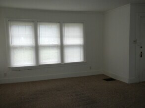 1008 Otto Ct in Columbia, MO - Building Photo - Building Photo