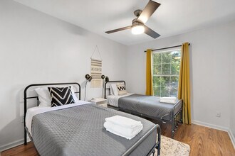 1338 Nylic St in Tallahassee, FL - Building Photo - Building Photo