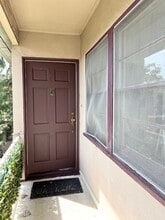 119 N Atlantic Blvd, Unit C in Alhambra, CA - Foto de edificio - Building Photo