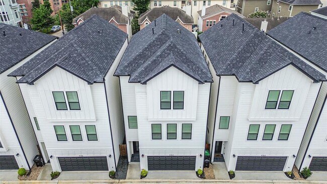918 W 25th St in Houston, TX - Building Photo - Building Photo