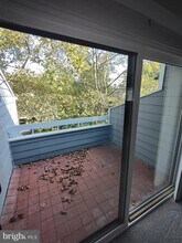 11037 Villaridge Ct in Reston, VA - Building Photo - Building Photo