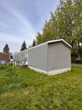 1045 Conrad Dr in Kalispell, MT - Building Photo - Building Photo