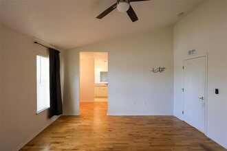 1116 Sunset Point Rd in Clearwater, FL - Building Photo - Building Photo