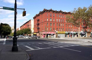 201 W 135th St in New York, NY - Building Photo