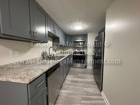 Pine Ridge Apartments