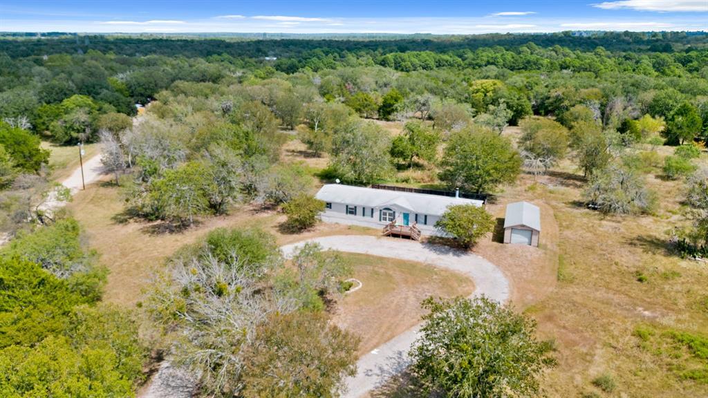 156 Black Jack Ln in Bastrop, TX - Building Photo