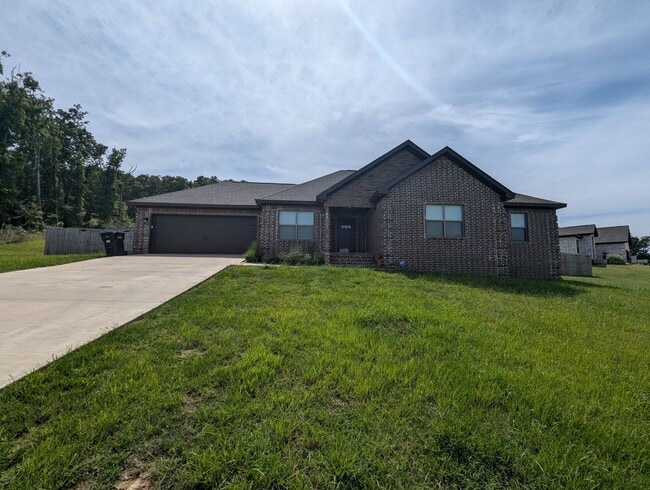property at 44 Riverwood Dr