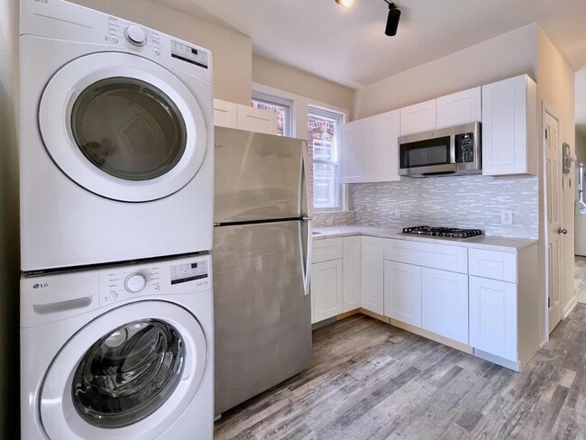 405 61st St in West New York, NJ - Building Photo - Building Photo