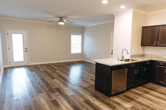 Laurel Ridge in Bowling Green, KY - Building Photo - Building Photo