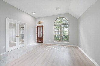 2618 Parkbriar Ln in Pearland, TX - Foto de edificio - Building Photo