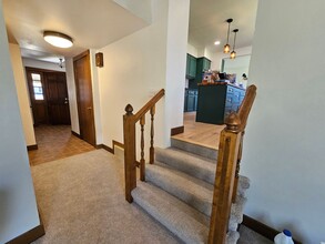 2965 Circle Hill Ct NE in Cedar Rapids, IA - Building Photo - Building Photo