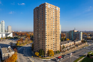 The Omni in Toronto, ON - Building Photo
