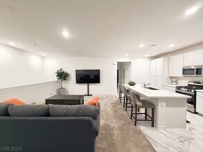 3289 Vasco Fls Ave in Henderson, NV - Building Photo - Building Photo