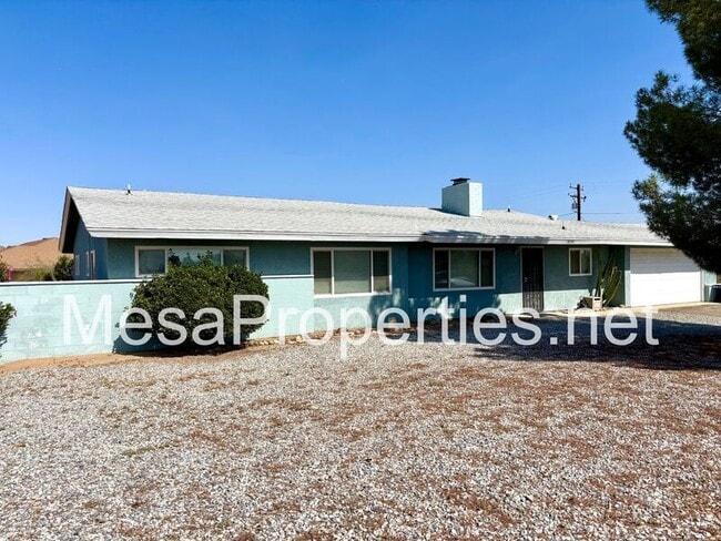 15090 Acoma Rd in Apple Valley, CA - Building Photo - Building Photo