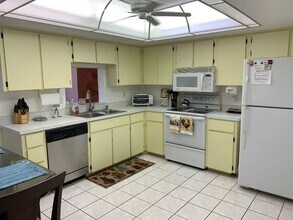 1739 Golf Club Dr in North Fort Myers, FL - Building Photo - Building Photo