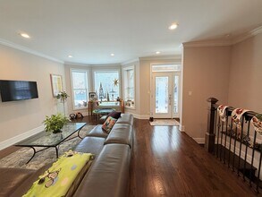 3646 N Fremont St in Chicago, IL - Building Photo - Building Photo