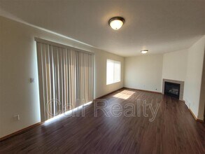 18714 E Augusta Ct in Spokane Valley, WA - Building Photo - Building Photo