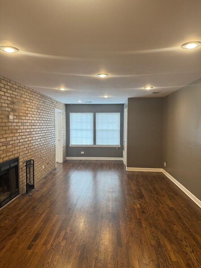 1233 Wyndham Ct in Palatine, IL - Foto de edificio - Building Photo