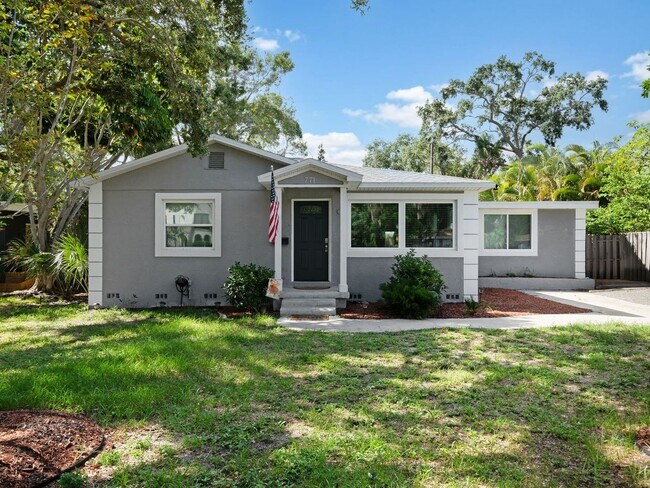 property at 771 Bayou Blvd S