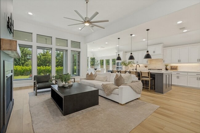 property at 1513 Snapdragon Ct
