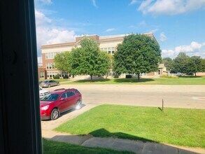 609 Blackhawk St in Reinbeck, IA - Building Photo - Building Photo