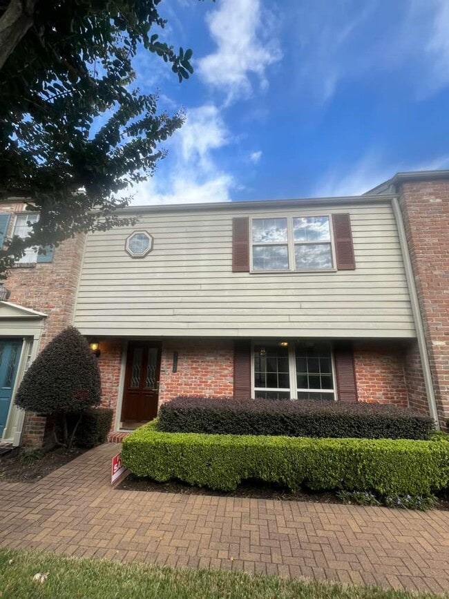 5817 Valley Forge Dr in Houston, TX - Building Photo - Building Photo