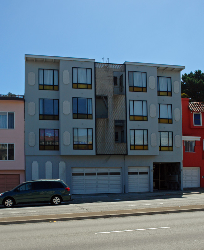 1710 19th Ave in San Francisco, CA - Building Photo - Building Photo