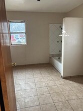 1017 N Main Ave, Unit 2 in Denver City, TX - Building Photo - Building Photo