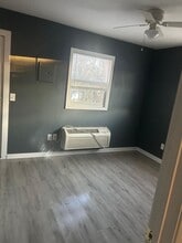 313 W Kearns Ave in High Point, NC - Building Photo - Building Photo