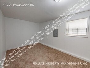 17721 Rookwood Rd in Cleveland, OH - Building Photo - Building Photo