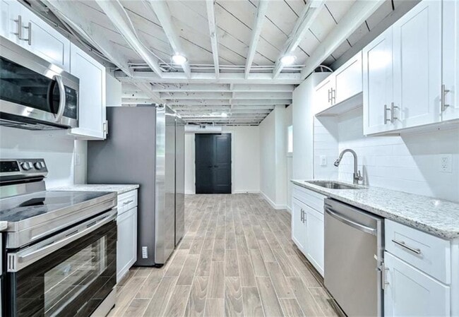 property at 2218 Belvedere Ave SW