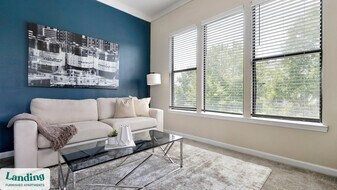 10051 Perimeter Station Dr in Charlotte, NC - Building Photo