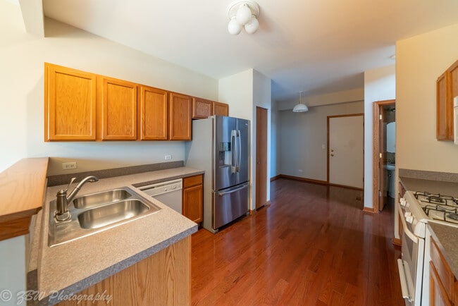 850 County Line Rd in Aurora, IL - Building Photo - Building Photo