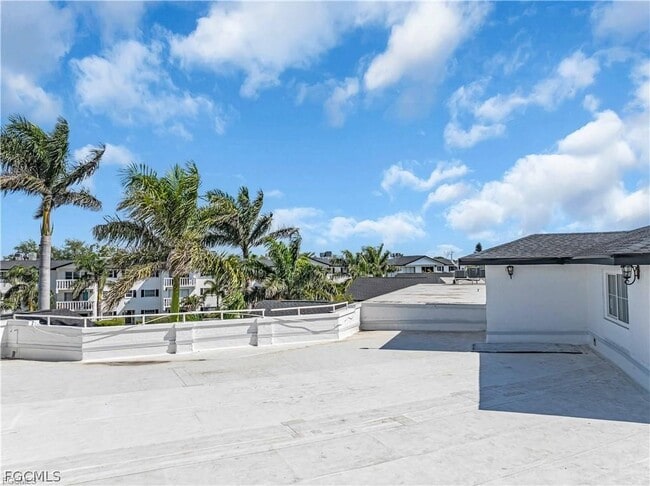 property at 3704 Broadway