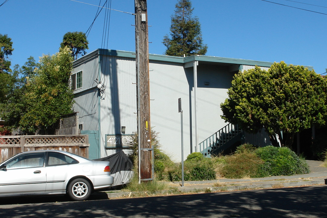 4121 Opal St in Oakland, CA - Building Photo