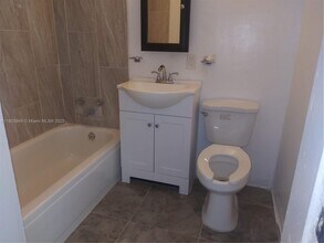 17 NE 2nd Rd in Homestead, FL - Building Photo - Building Photo