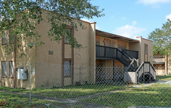 Bordeaux Apartments in Orlando, FL - Building Photo - Building Photo