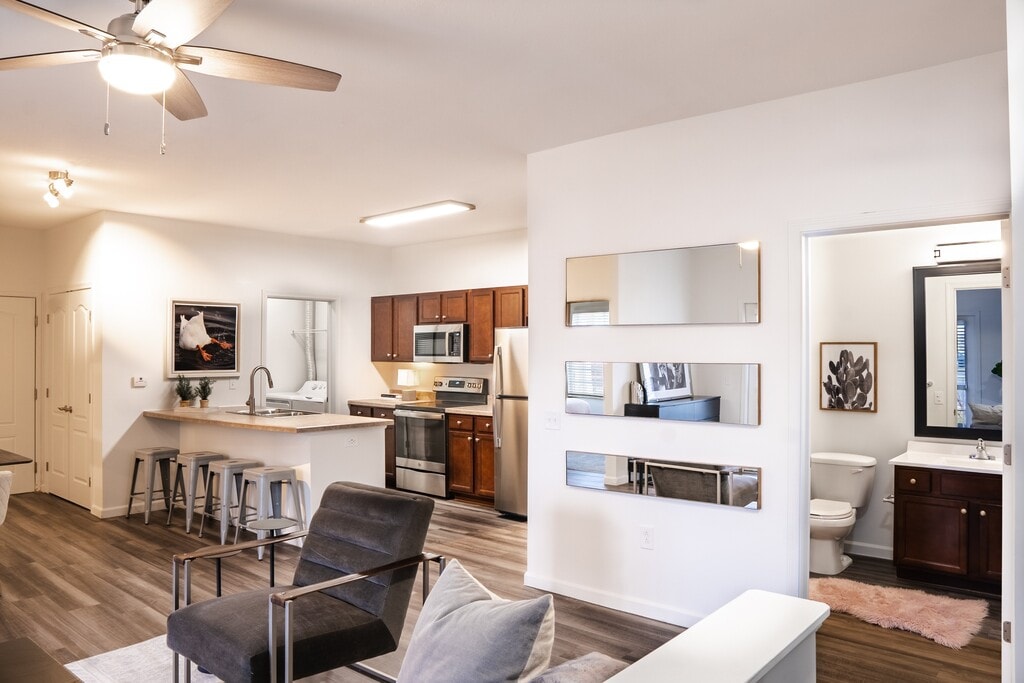 Waterstone Landing Apartments in Perrysburg, OH