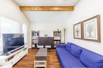 213 Chandler Crossing Trail in Round Rock, TX - Building Photo - Building Photo