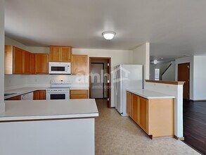 1110 Boatman Ave NW in Orting, WA - Building Photo - Building Photo