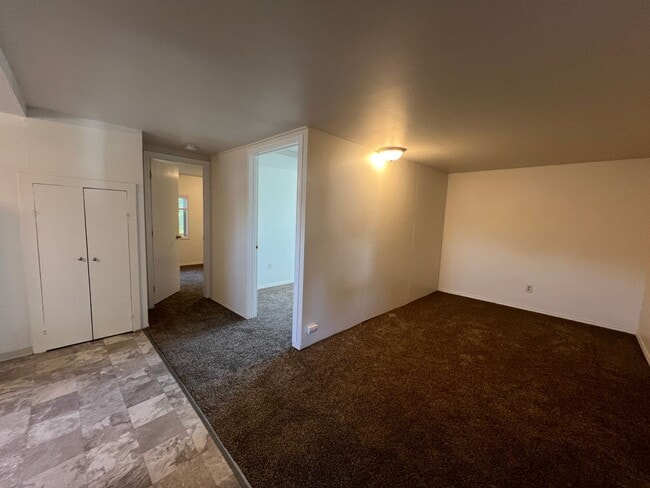 809 S 16th Ave in Yakima, WA - Building Photo - Building Photo