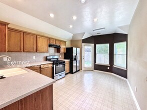 19010 Field Cottage Ln in Richmond, TX - Building Photo - Building Photo