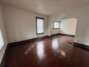 2822 Oliver St in Fort Wayne, IN - Building Photo - Building Photo