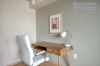 708 6th Ave N in Seattle, WA - Building Photo - Building Photo